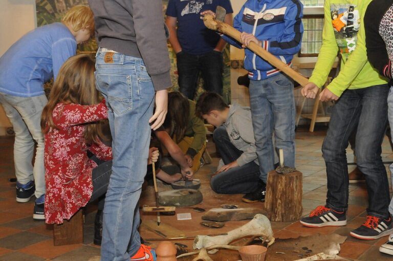 Loods of Stock kinderkledingbeurs — familie-kids in Heerenveen